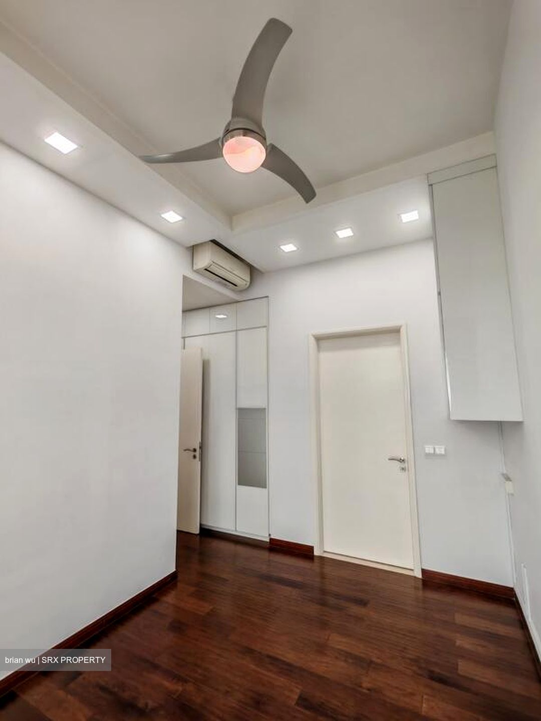 Kingsford . Hillview Peak (D23), Condominium #503192861